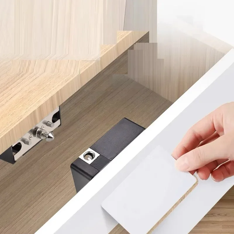 Tuya Smart Cabinet Door Lock S - Furniture Hardware Supplies recensione e prezzo